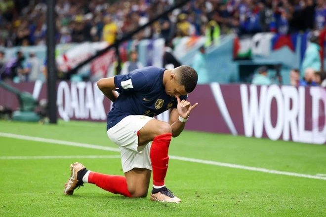 Nhận định trận đấu Aston Villa vs PSG 02h00 ngày 16/4: Kịch tính tại Villa Park 6 Kylian Mbappé ăn mừng bàn thắng