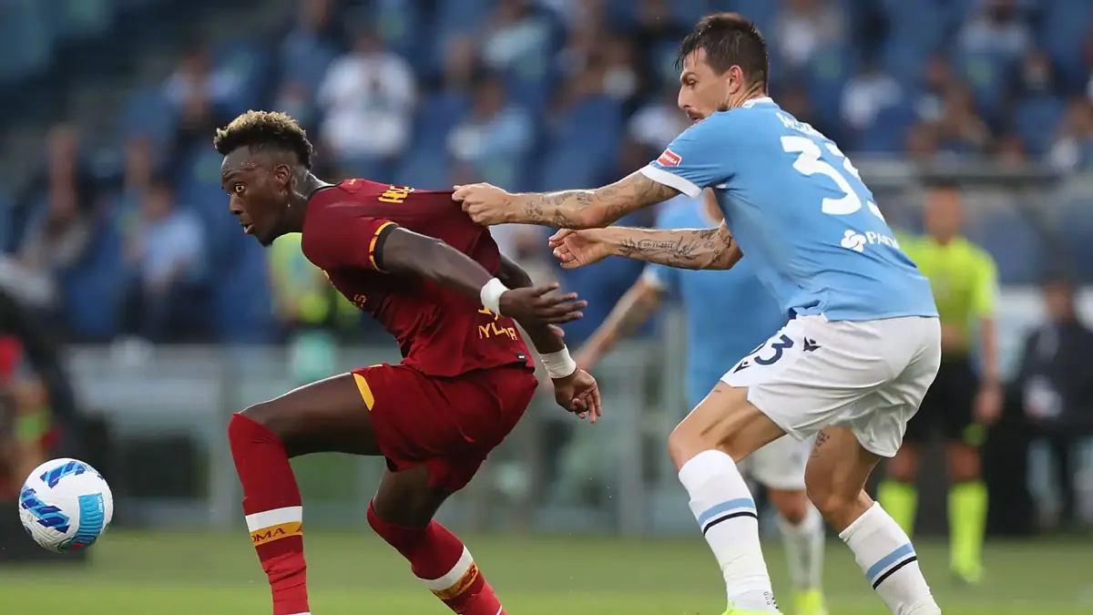 Lịch-sử-đối-đầu-Lazio-vs-AS-Roma-14-04