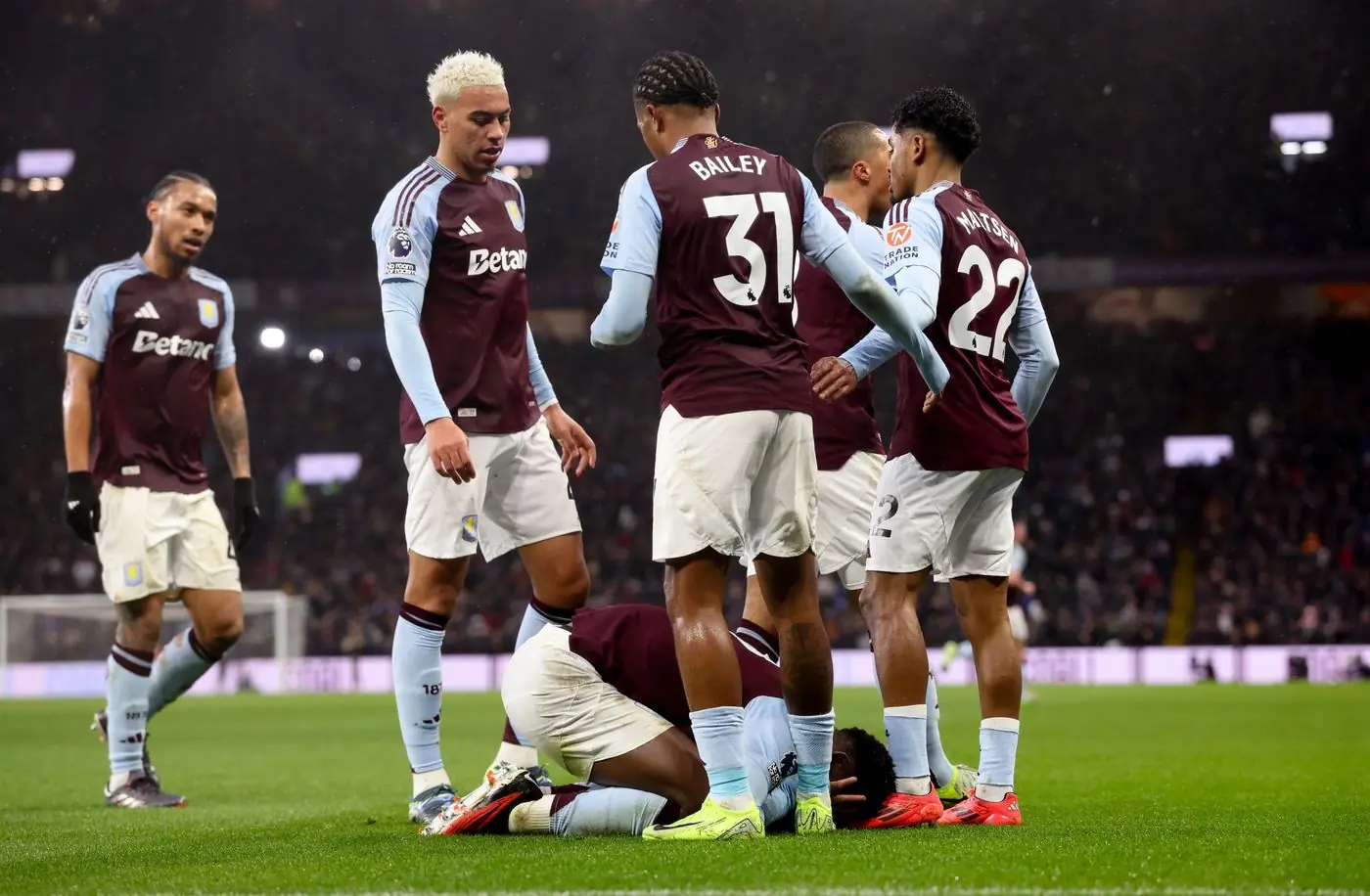 Nhận định Southampton vs Aston Villa, 21h ngày 12/4: Cơ hội cho Sư tử gầm vang 2 Phong độ Aston Villa tại Ngoại Hạng Anh vẫn đang hết sức ấn tượng. Nguồn ảnh: GettyImages.
