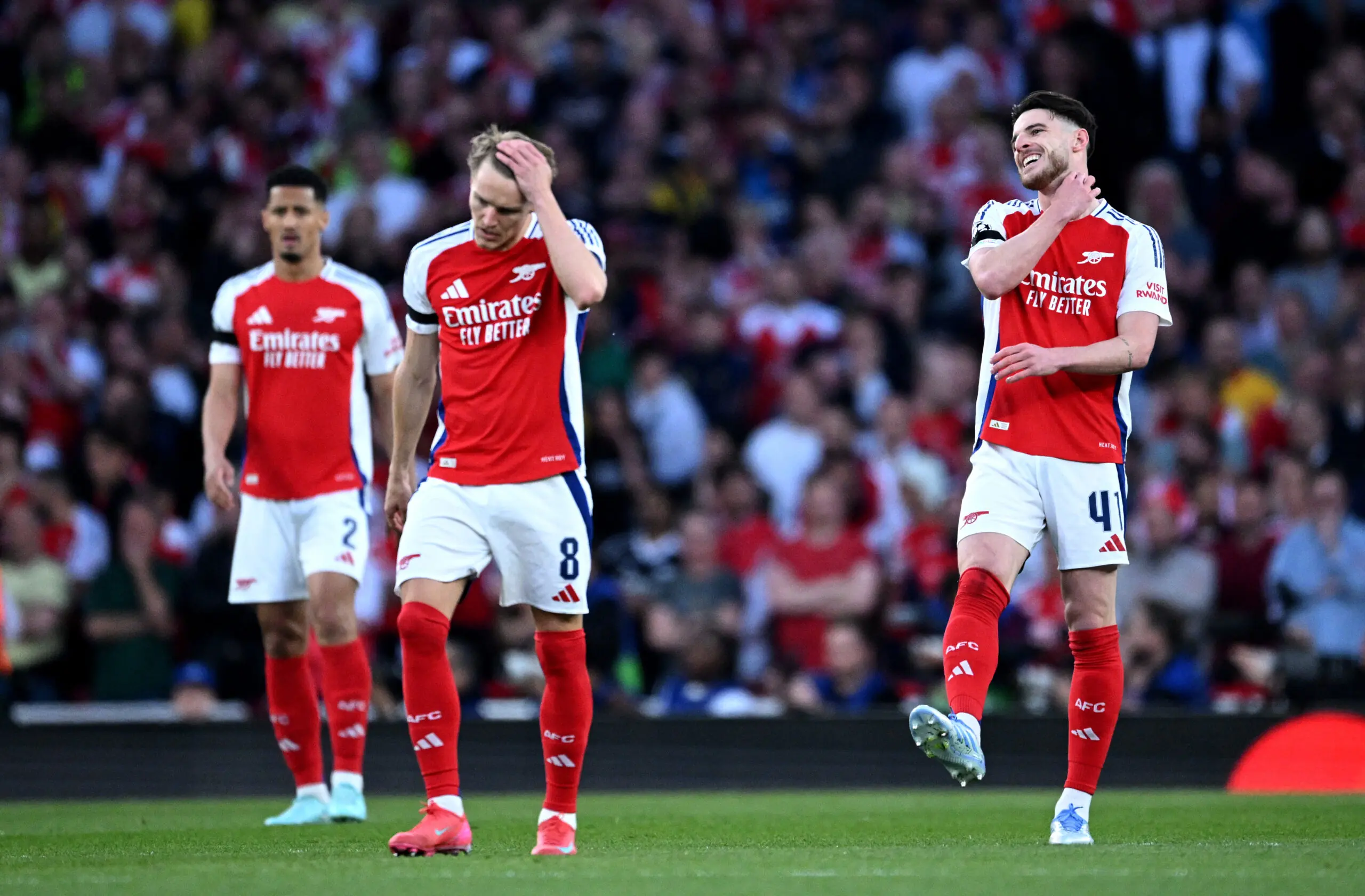 Nhận Định Bóng Đá Arsenal vs Bournemouth, 23h30 Ngày 3/5: Pháo Thủ Phân Tâm 2 Các cầu thủ Arsenal sẽ bị phân tâm cho bán kết lượt về Champions League. Nguồn ảnh: GettyImages.