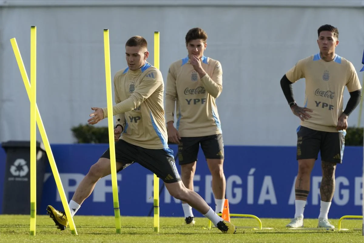 Argentina có thể sẽ thử nghiệm một số vị trí. Nguồn ảnh: GettyImages.