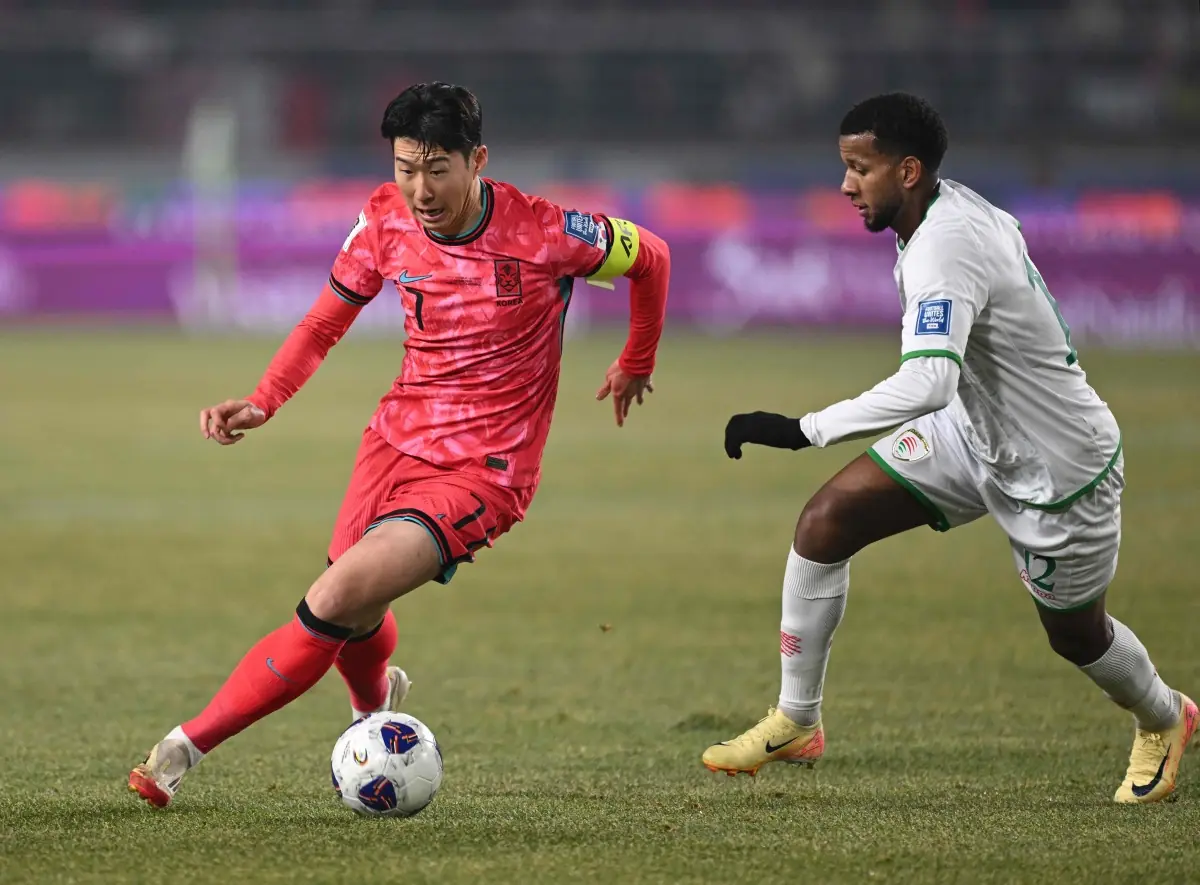 Nhận Định Bóng Đá Iraq vs Hàn Quốc, 01h15 Ngày 6/6/2025: Son Heung Min Đối Đầu Sư Tử Lừng Danh 2 Son Heung Min cần tỏa sáng để đưa Hàn Quốc đến World Cup 2026. Nguồn ảnh: AFC
