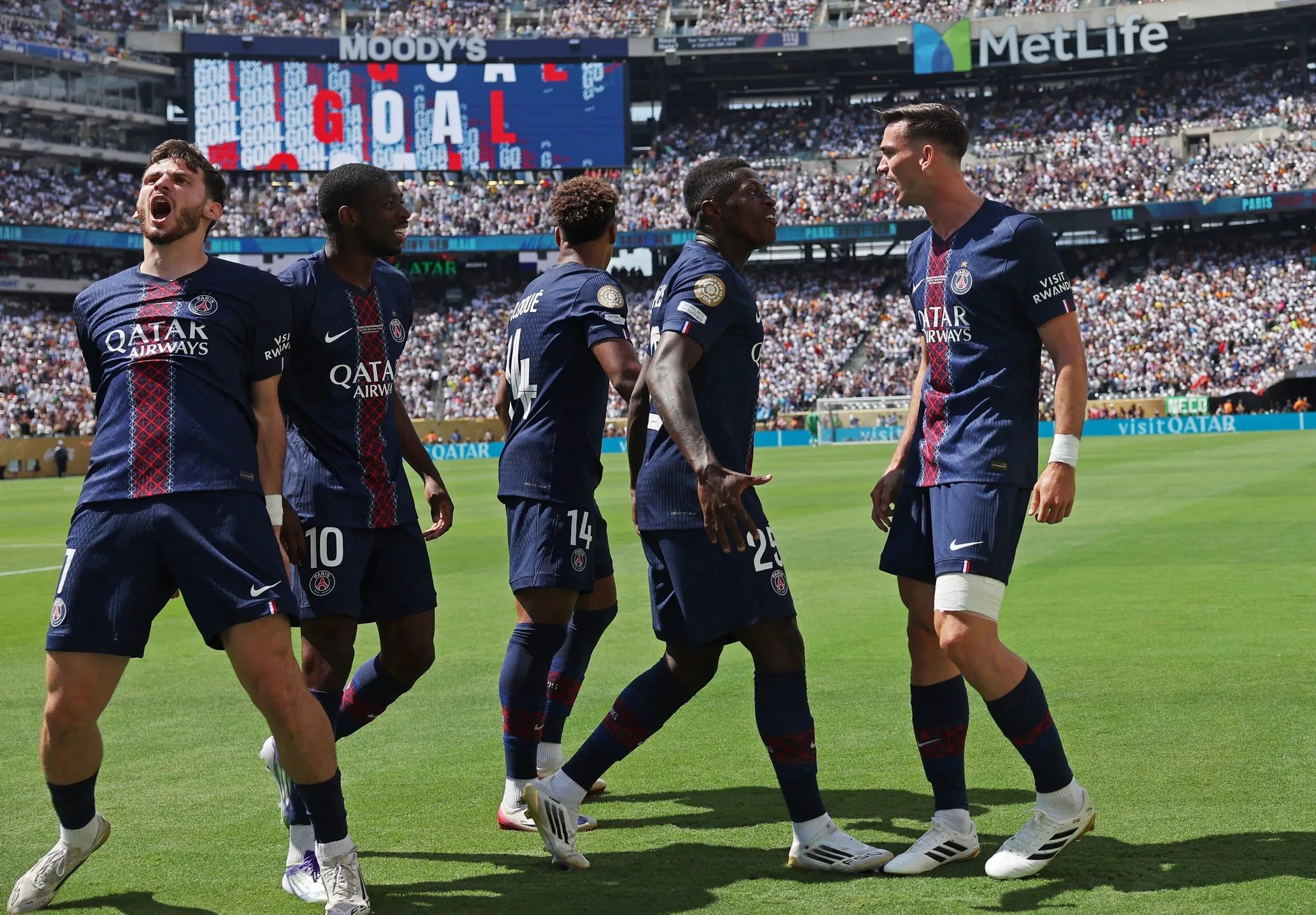 PSG đang quá đáng sợ so với nhiều đội bóng khác.